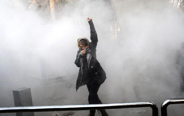 104923765_iran_woman_protests_1910x1000.thumb